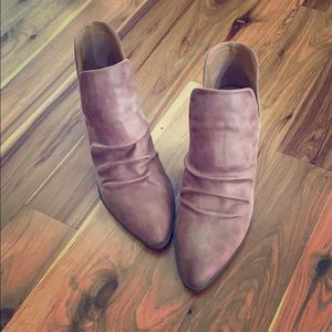 NWOT Tan Cutout Ankle Booties